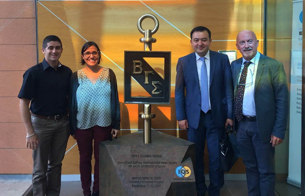 SolBridge signs cooperation agreements with IQS School of Management, Spain