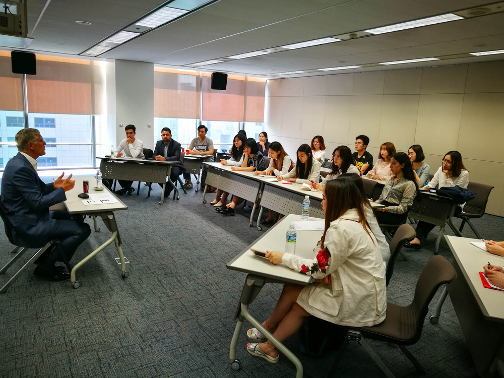 CEO Mentoring Session at Estee Lauder Companies, Seoul