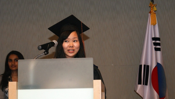 Xiaolin (Lynn) Huang MBA graduate: 2012 Valedictorian Speech
